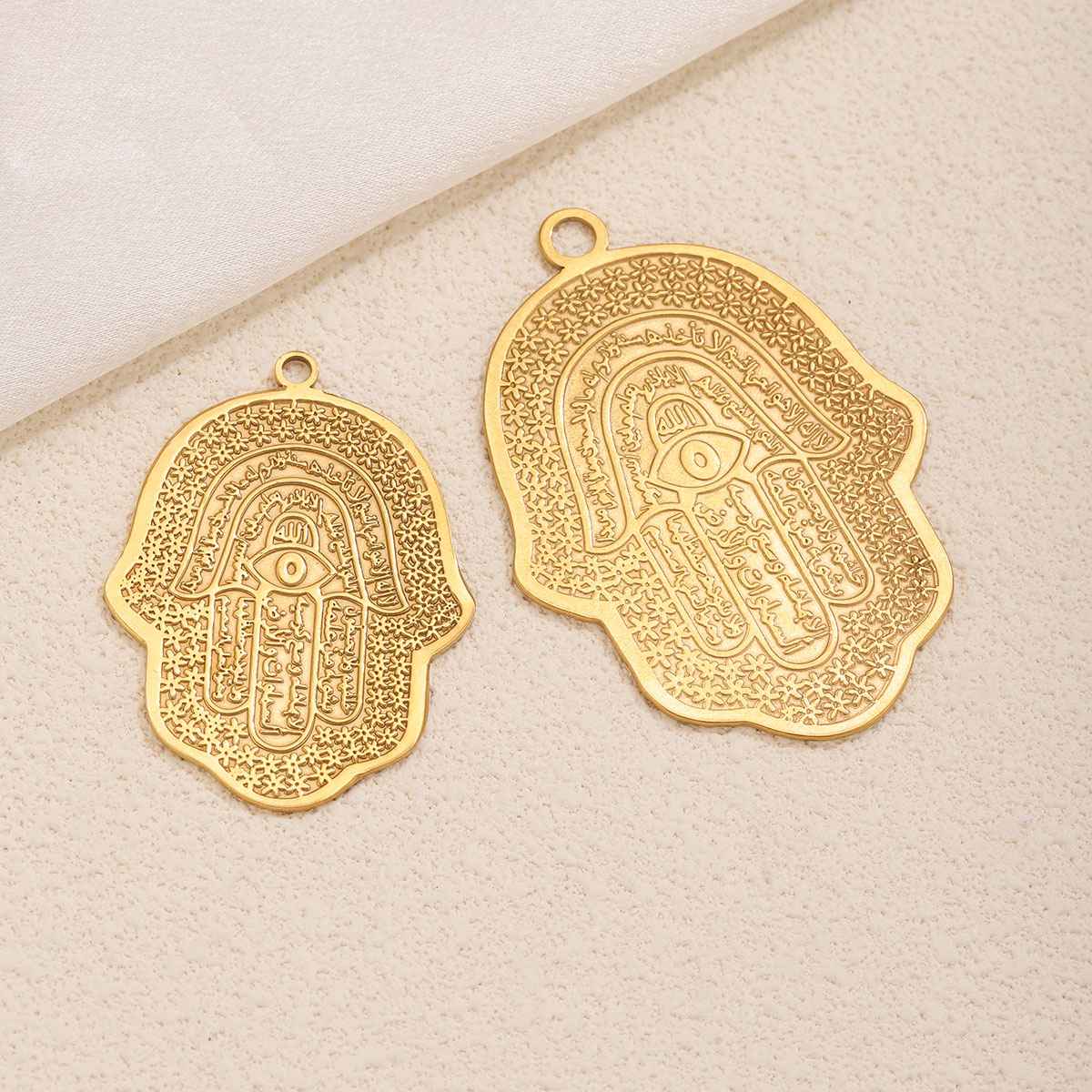 5個入り 18K PVDステンレス鋼 ハムサハンド 邪視除け - Women Accessories In Wholesale のレビューと価格