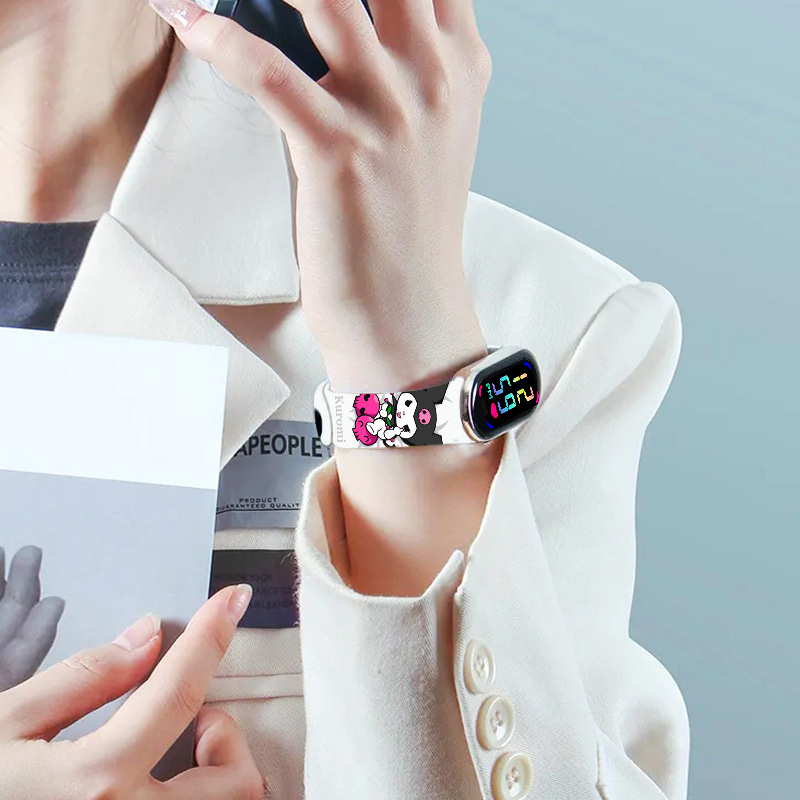 MINISO クロミガールズ腕時計子供のためのスポーツリスト - Women Accessories Display のレビューと価格