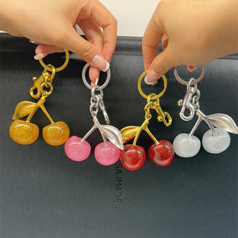 ファッションチェリーキーホルダー夏のフルーツチェリーペンダン - Women'S Accessories Coach のレビューと価格