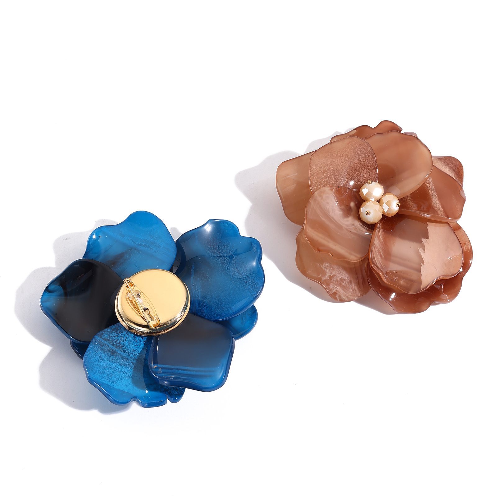 DIYアクセサリー コアブルーアクリルフラワーブローチ、軽贅 - Women Accessories In Wholesale のレビューと価格